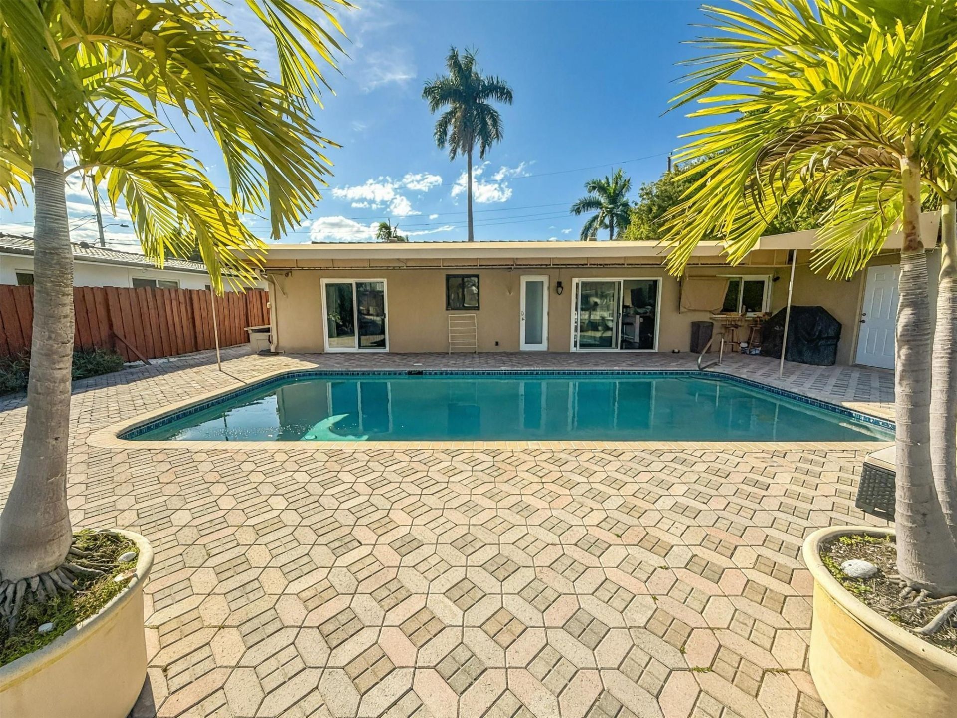 730 SE 3rd Terrace, Pompano Beach, FL 33060 Photo