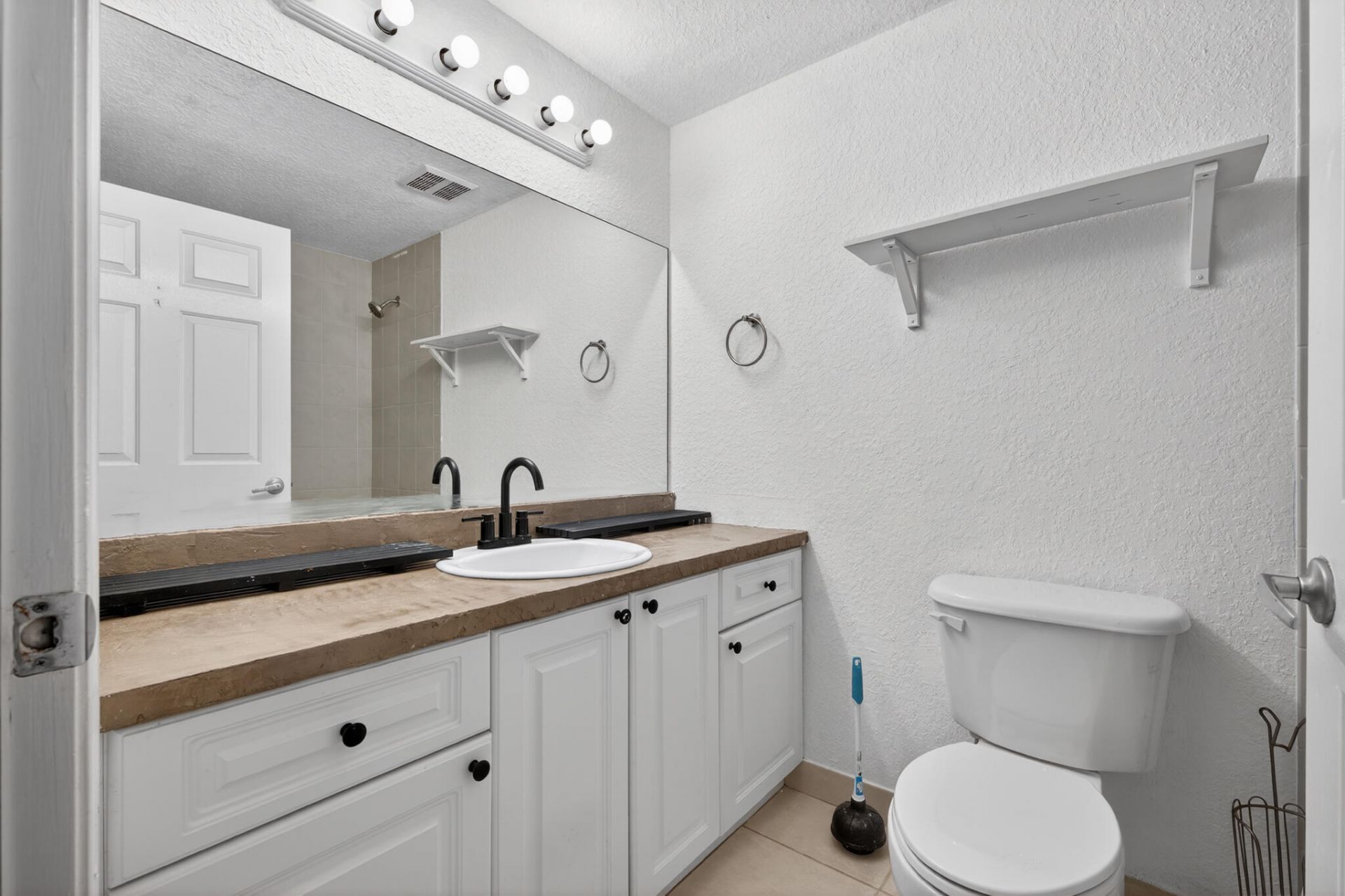 4902 Washington Street, Unit 4, Hollywood, FL 33021 Photo