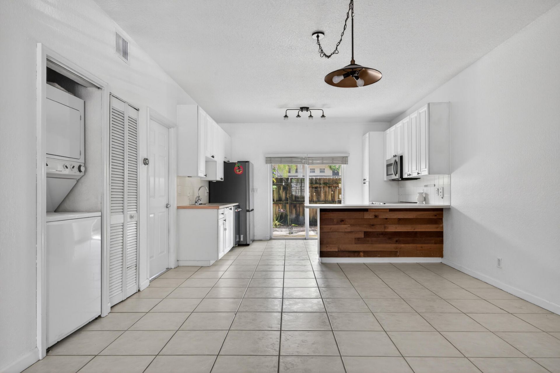 4902 Washington Street, Unit 4, Hollywood, FL 33021 Photo