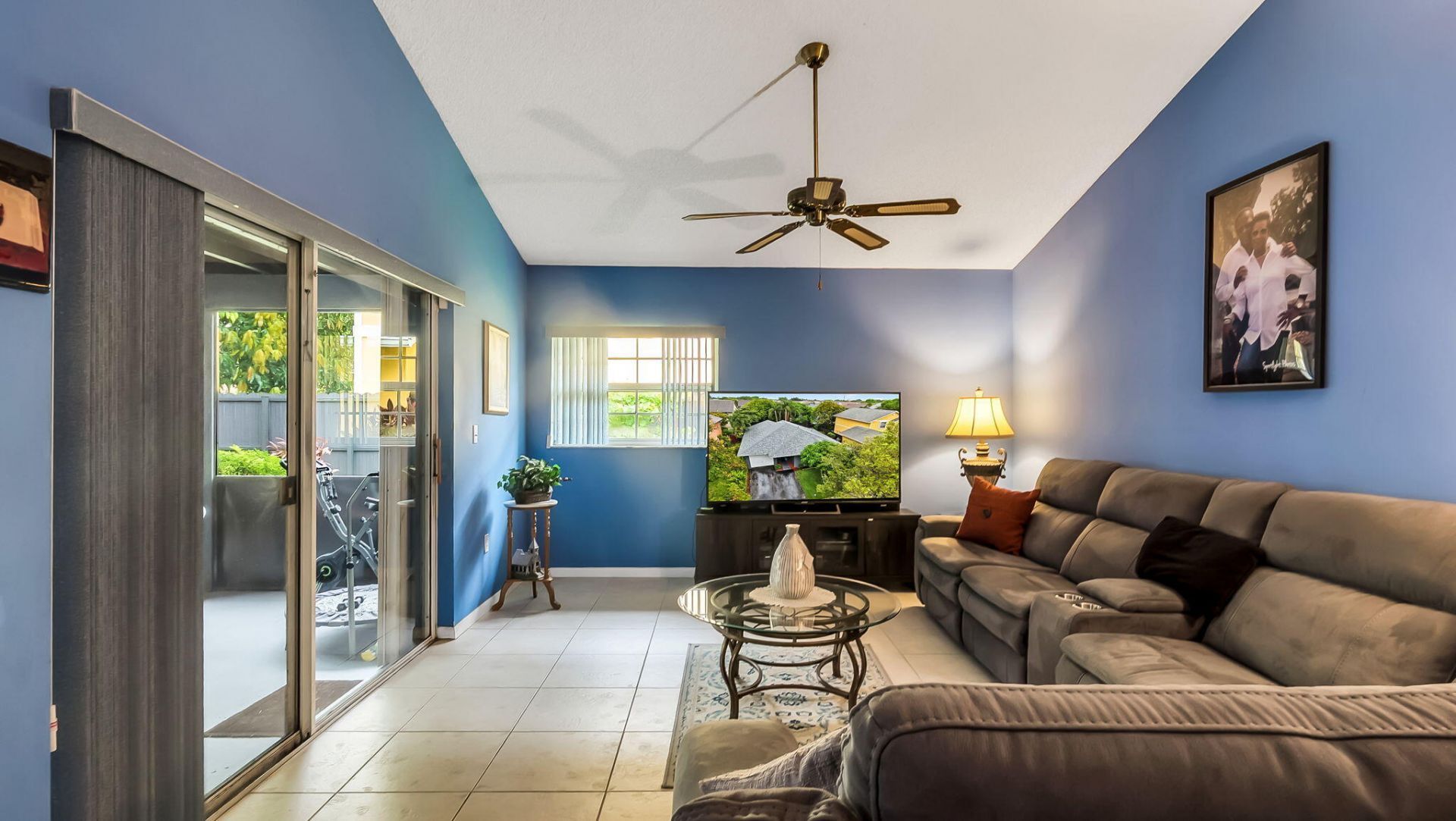 9720 SW 12th Street, Pembroke Pines, FL 33025 Photo
