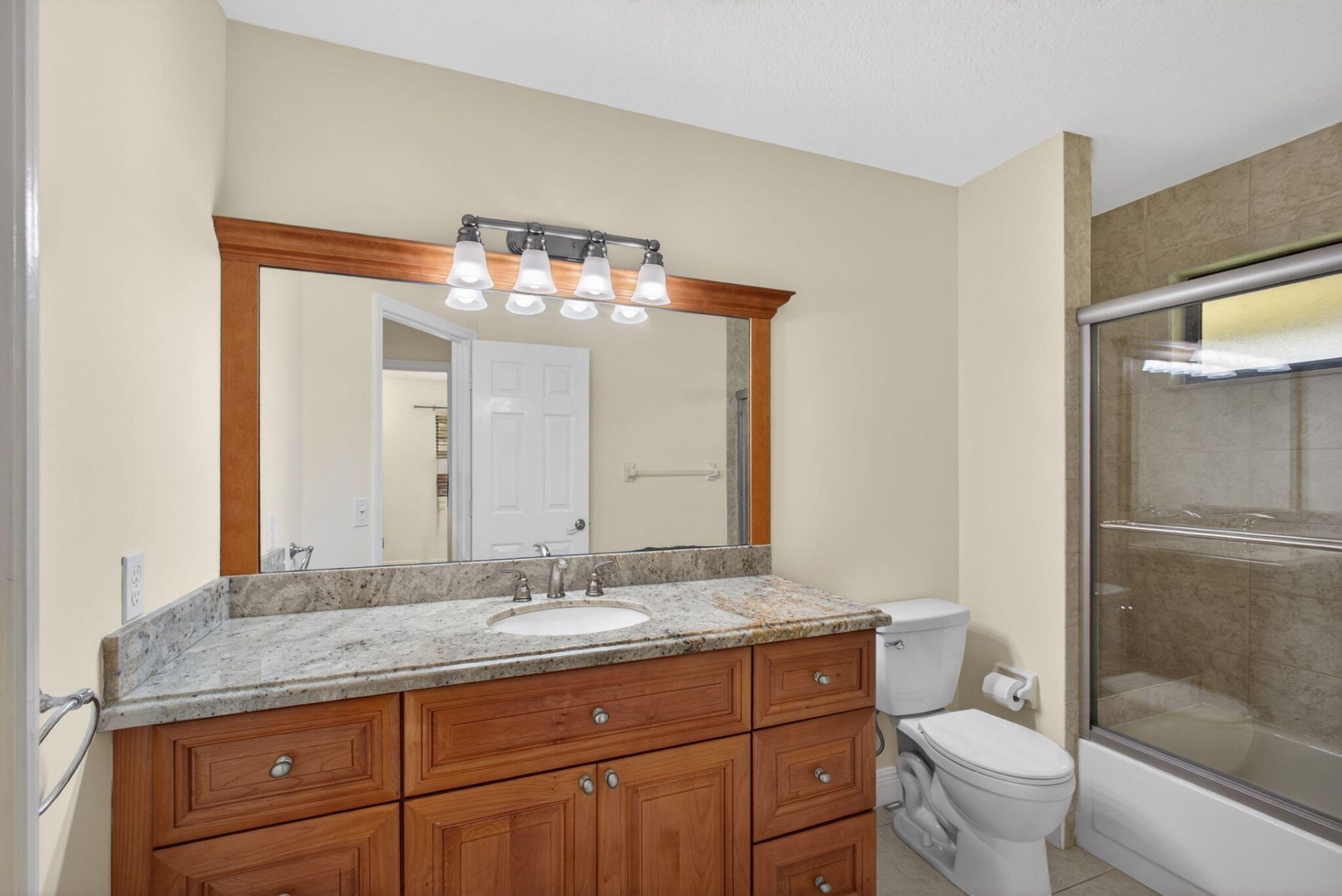10420 SE Jupiter Narrows Drive, Hobe Sound, FL 33455 Photo
