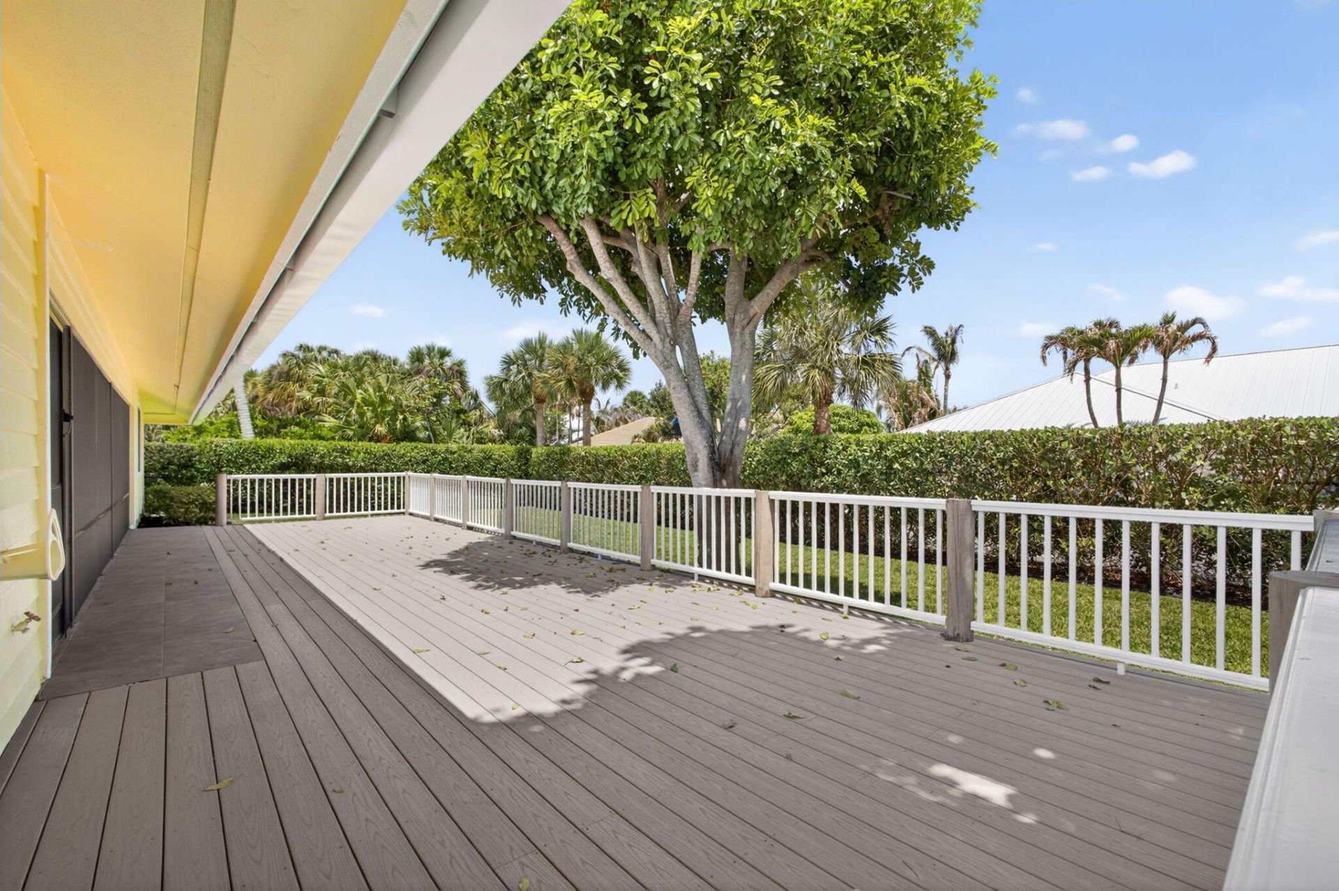 10420 SE Jupiter Narrows Drive, Hobe Sound, FL 33455 Photo