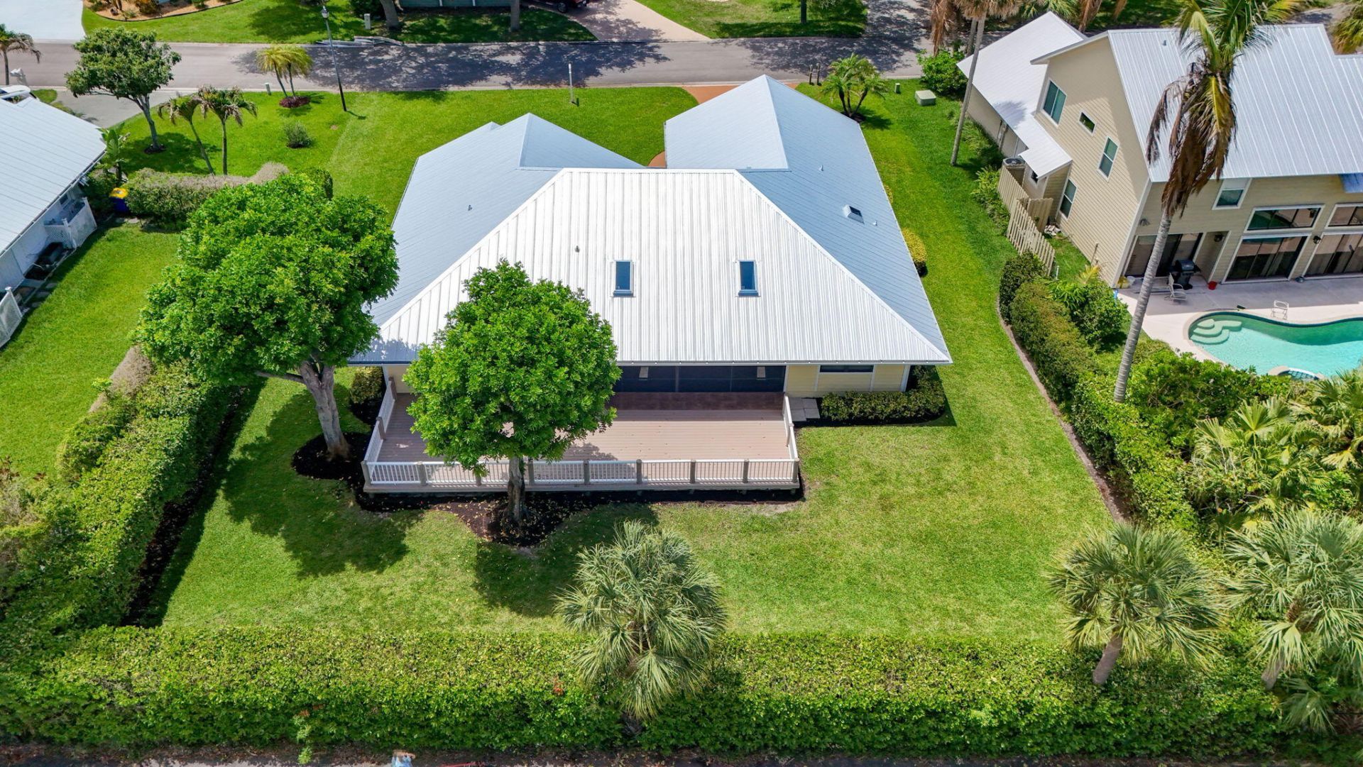 10420 SE Jupiter Narrows Drive, Hobe Sound, FL 33455 Photo