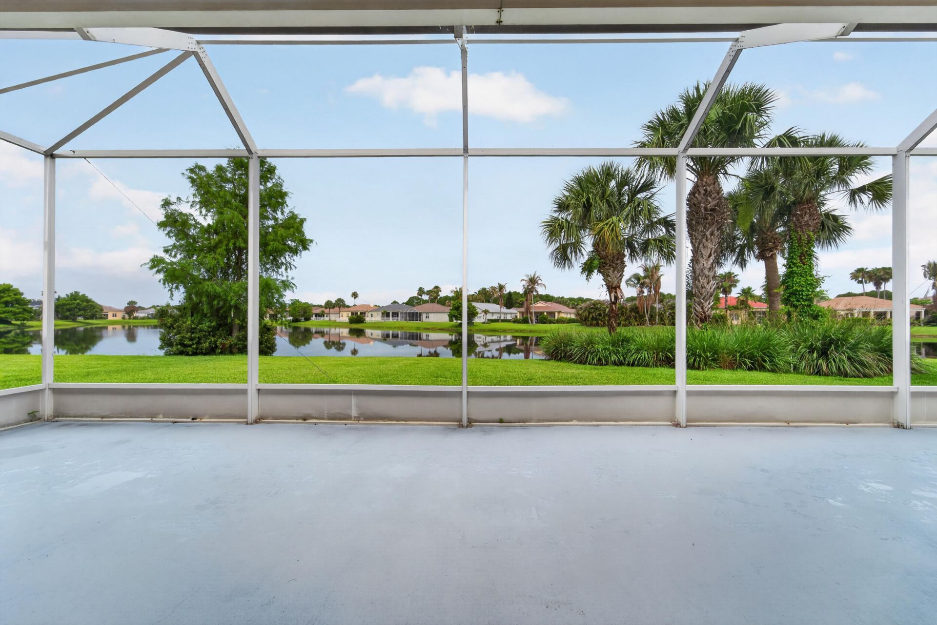 512 SW Lake Manatee Way, Port Saint Lucie, FL 34986 Photo