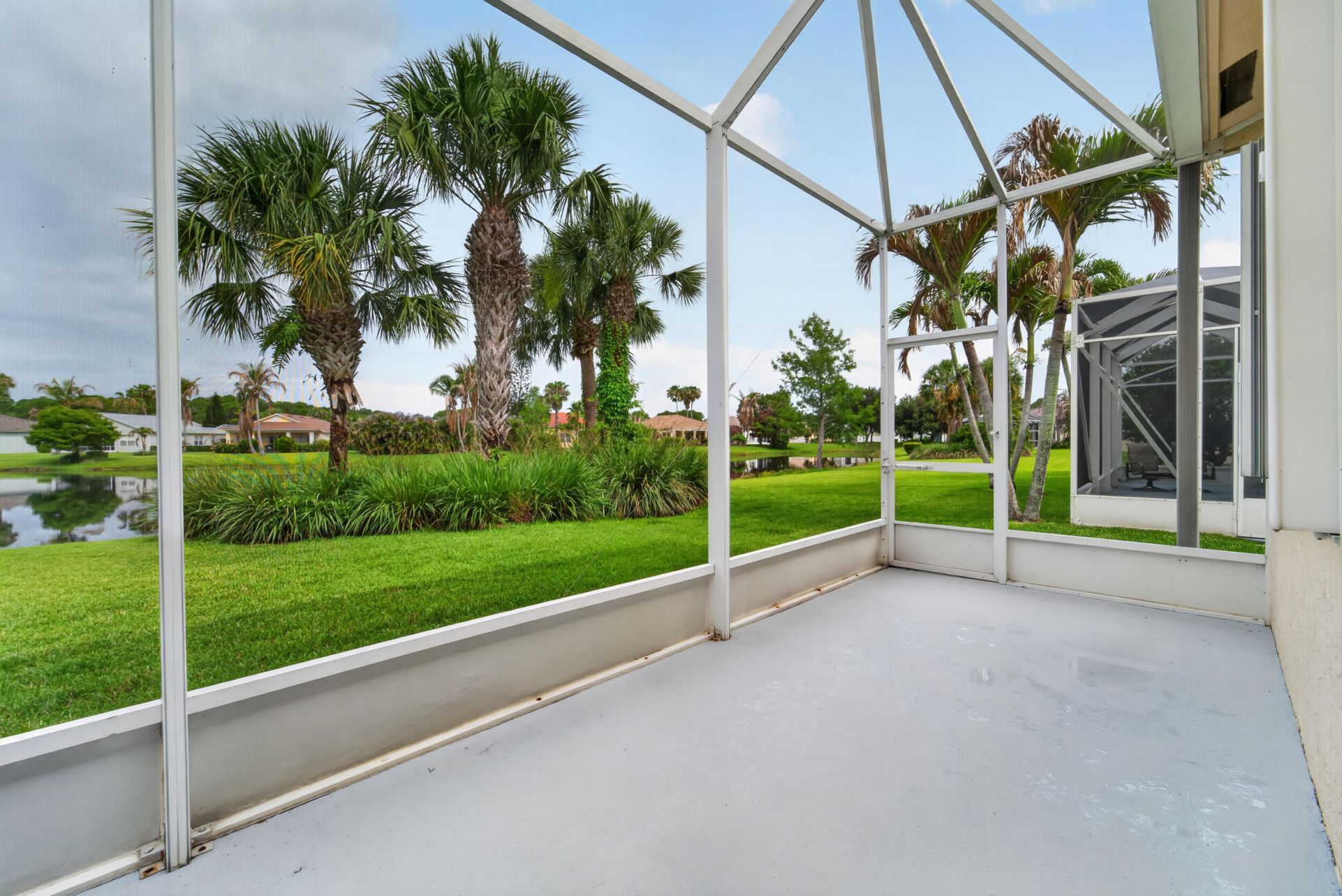 512 SW Lake Manatee Way, Port Saint Lucie, FL 34986 Photo