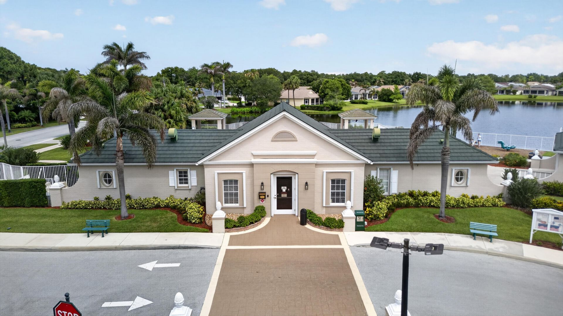 512 SW Lake Manatee Way, Port Saint Lucie, FL 34986 Photo