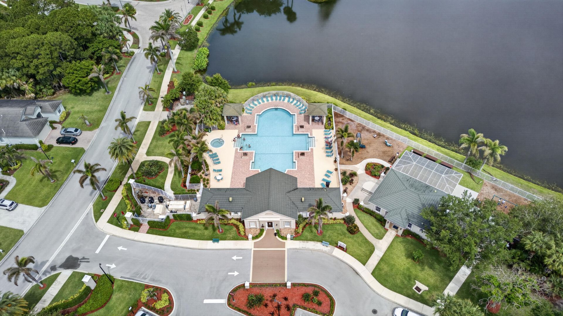 512 SW Lake Manatee Way, Port Saint Lucie, FL 34986 Photo
