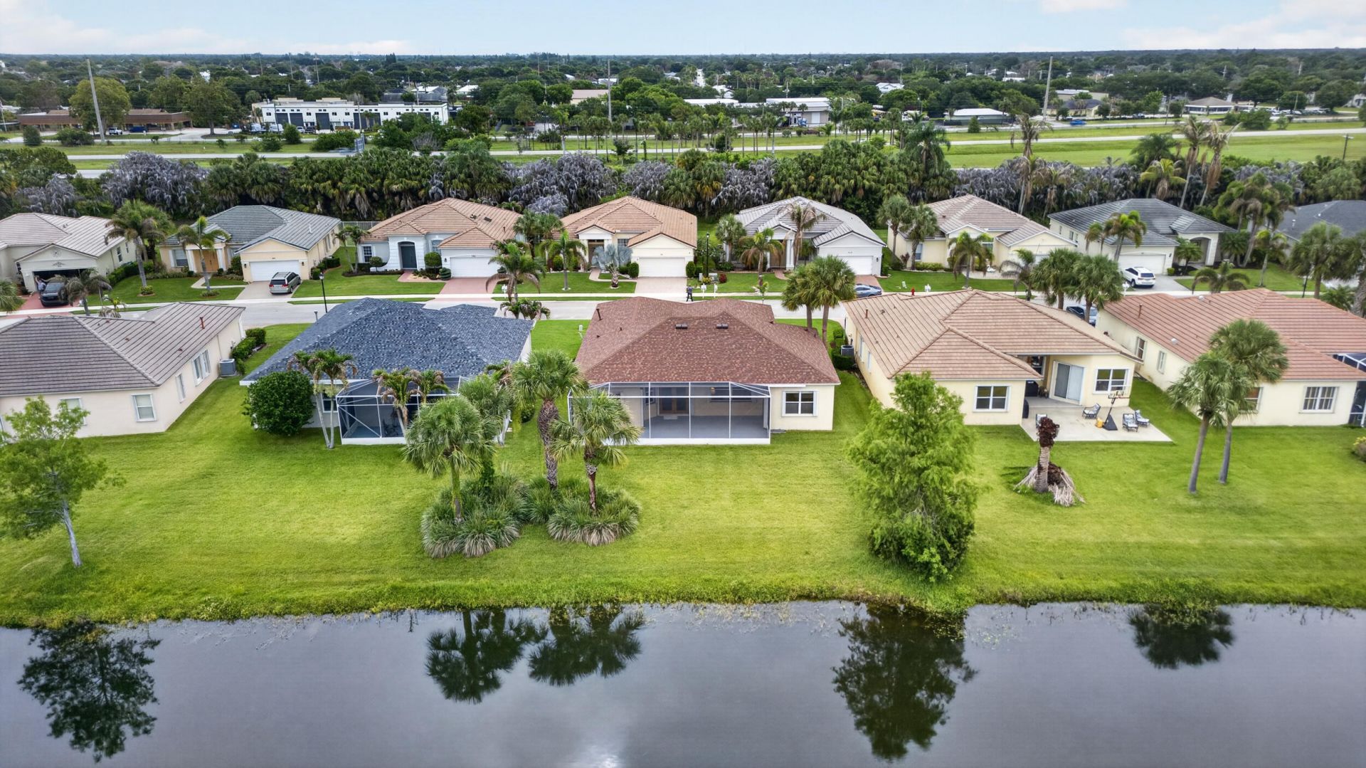 512 SW Lake Manatee Way, Port Saint Lucie, FL 34986 Photo