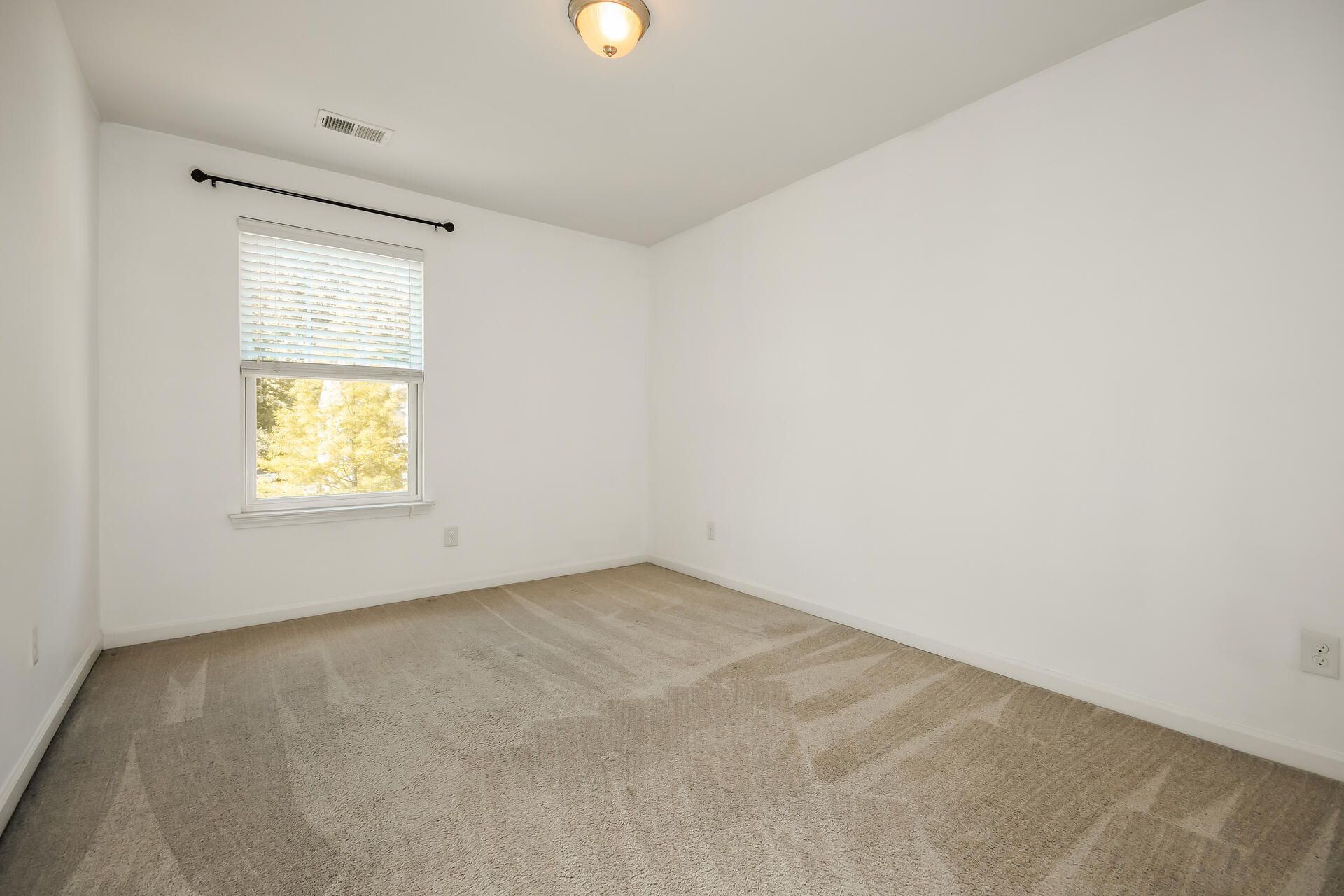 9774 Seed Street Photo 13