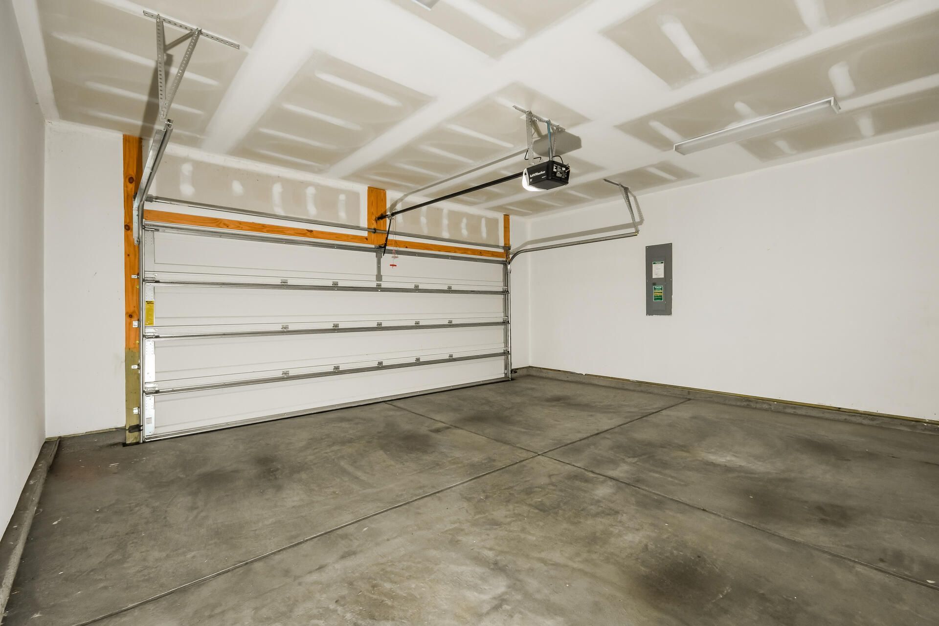 9774 Seed Street Photo 17