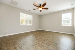 9774 Seed Street photo 4