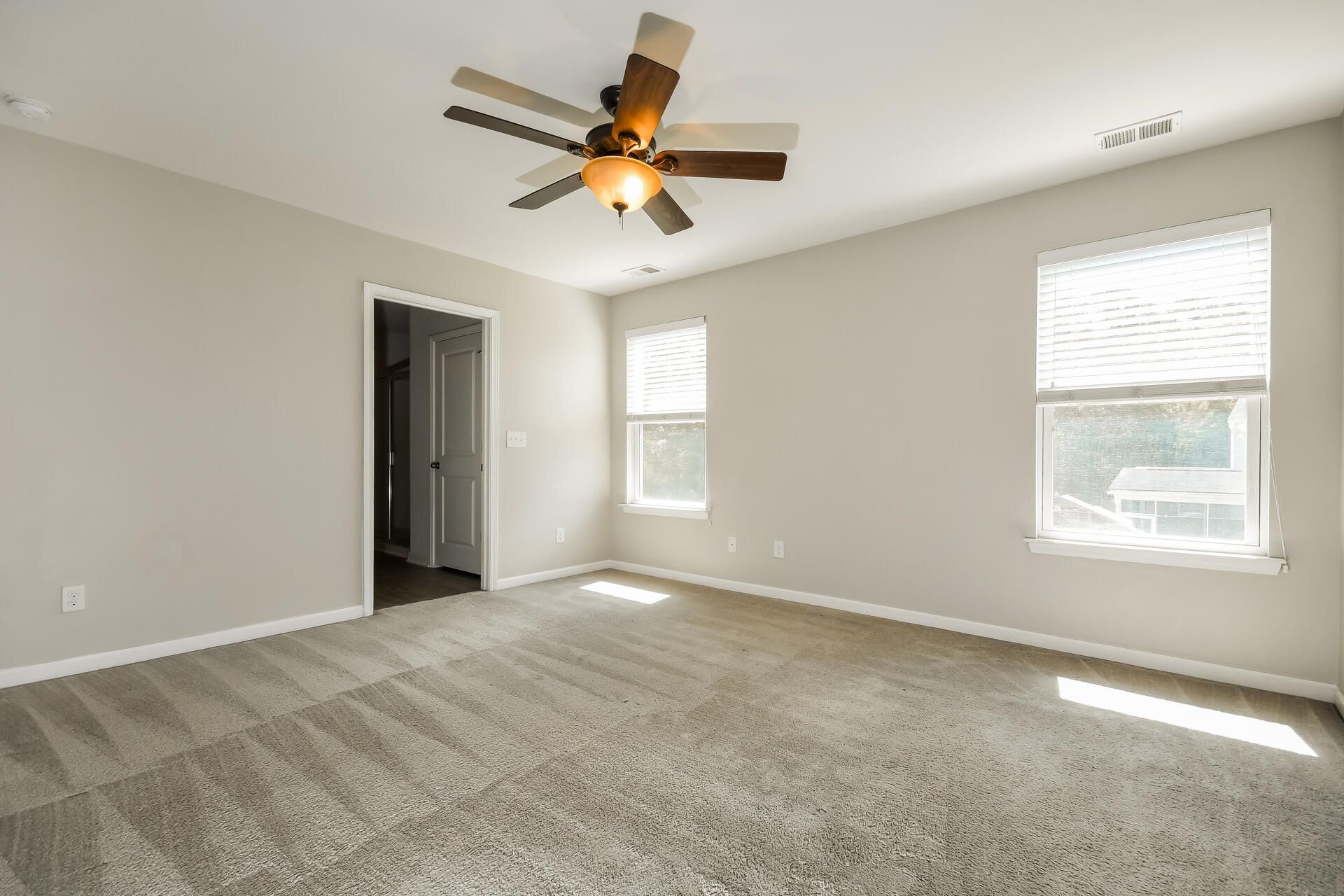 9774 Seed Street Photo 8