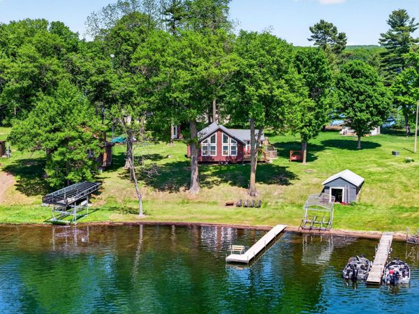 N1333 Island Parking Road, Sarona, WI 54870