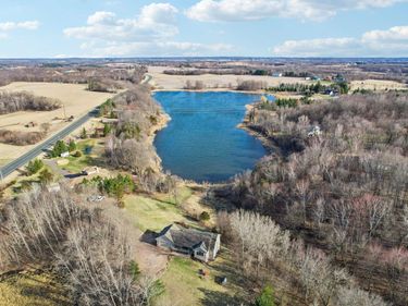 17489 Pleasant Valley Road, Shafer, MN 55074