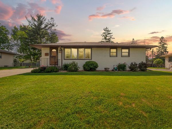7049 Ewing Avenue N, Brooklyn Center, MN 55429