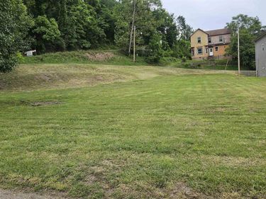239 Brook Street, Weston, WV 26452