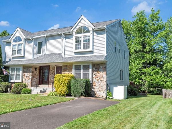 24 PEARL DRIVE, DOYLESTOWN, PA 18901