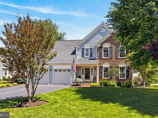 6463 WOODMERE PLACE, CENTREVILLE, VA 20120
