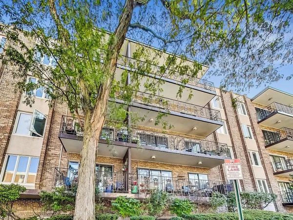 5501 Lincoln Avenue , Unit 510, Morton Grove, IL 60053