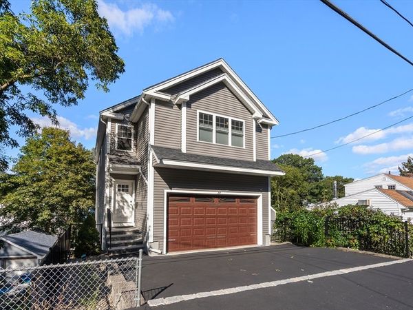28 Park Ave, Medford, MA 02155