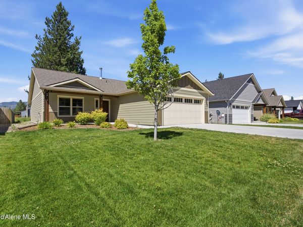 670 E Valley ST S, Oldtown, ID 83822