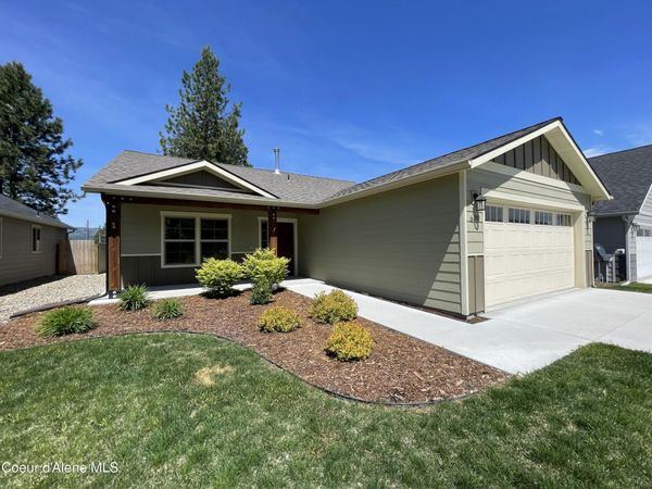 670 E Valley ST S, Oldtown, ID 83822