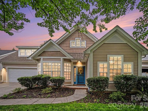 1116 Millbank Drive, Matthews, NC 28104