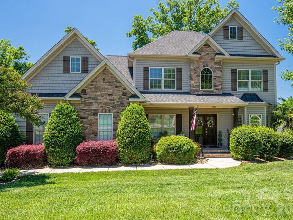 1017 Peninsula Drive, Belmont, NC 28012