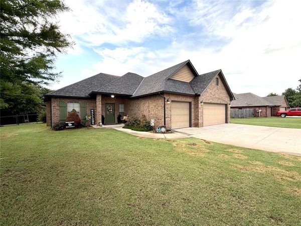 12549 Blue, Guthrie, OK 73044