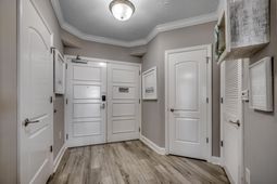 100 North Beach Blvd. photo 4