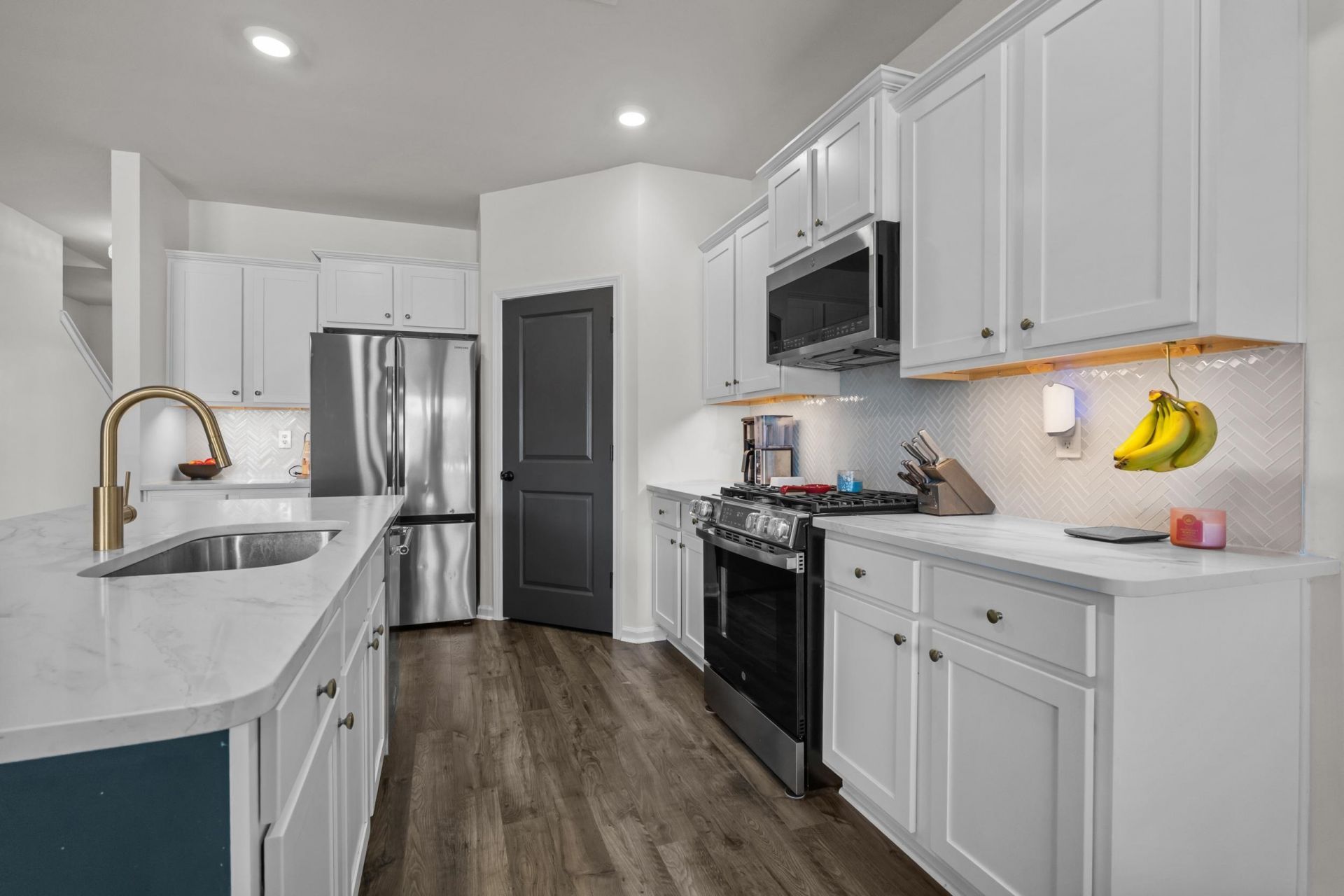 1324 Nokota Dr. Photo 9