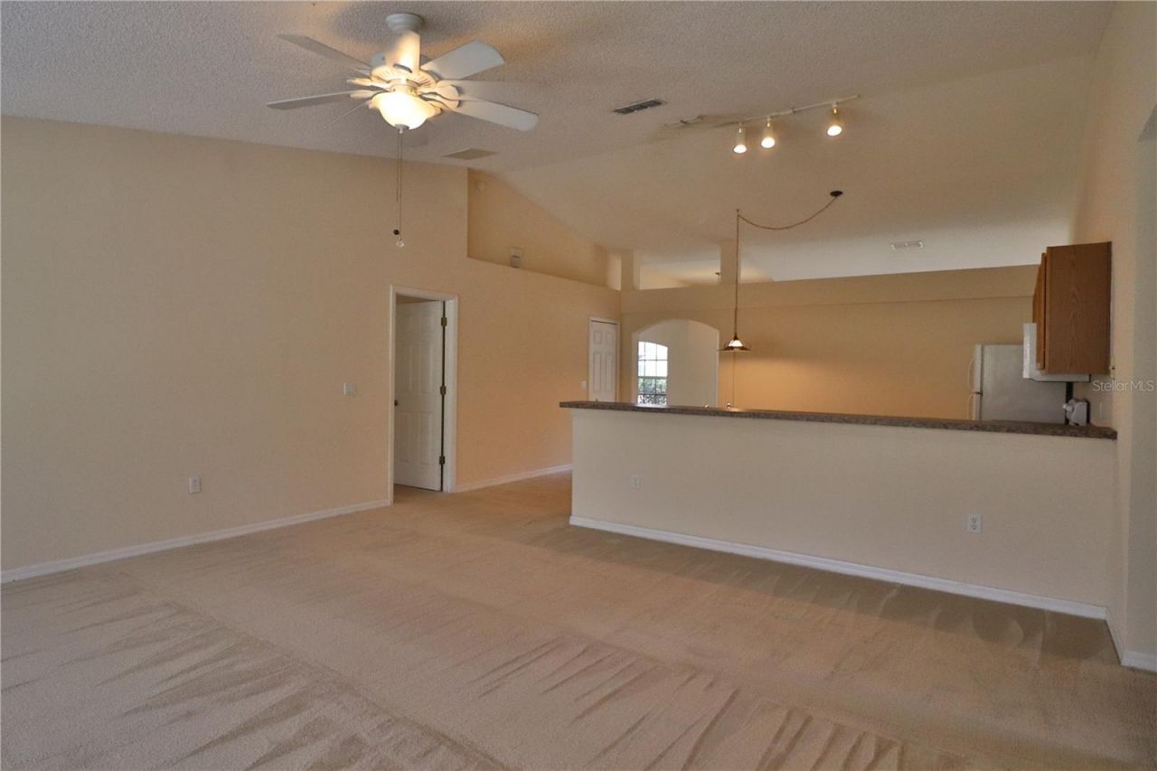 1386 Fallwood Drive , Deltona, FL 32725 Photo
