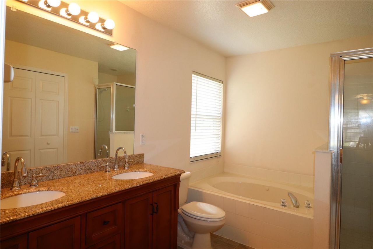 1386 Fallwood Drive , Deltona, FL 32725 Photo