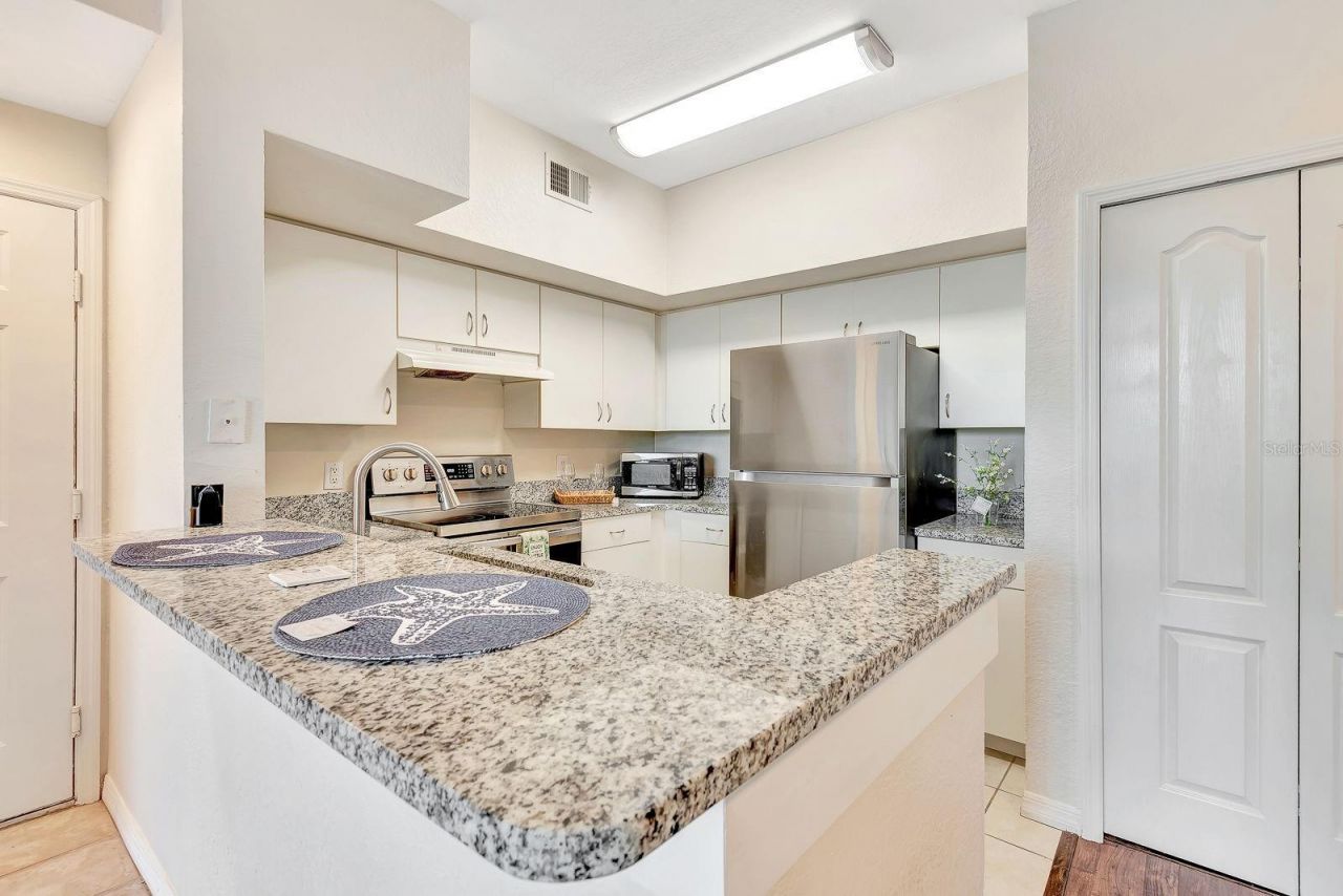 4142 Central Sarasota Parkway , Unit 1426, Sarasota, FL 34238 Photo