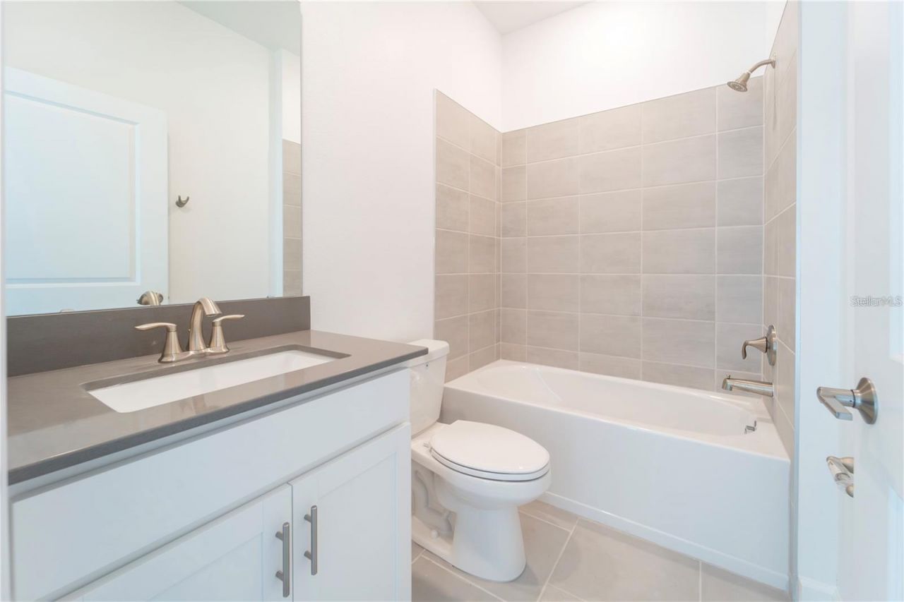 4032 Redbridge Loop , Davenport, FL 33837 Photo