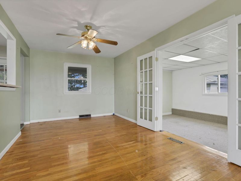 4849 Campbell Road , Ashville, OH 43103 Photo 11