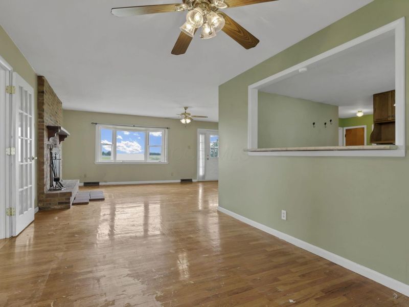 4849 Campbell Road , Ashville, OH 43103 Photo 12