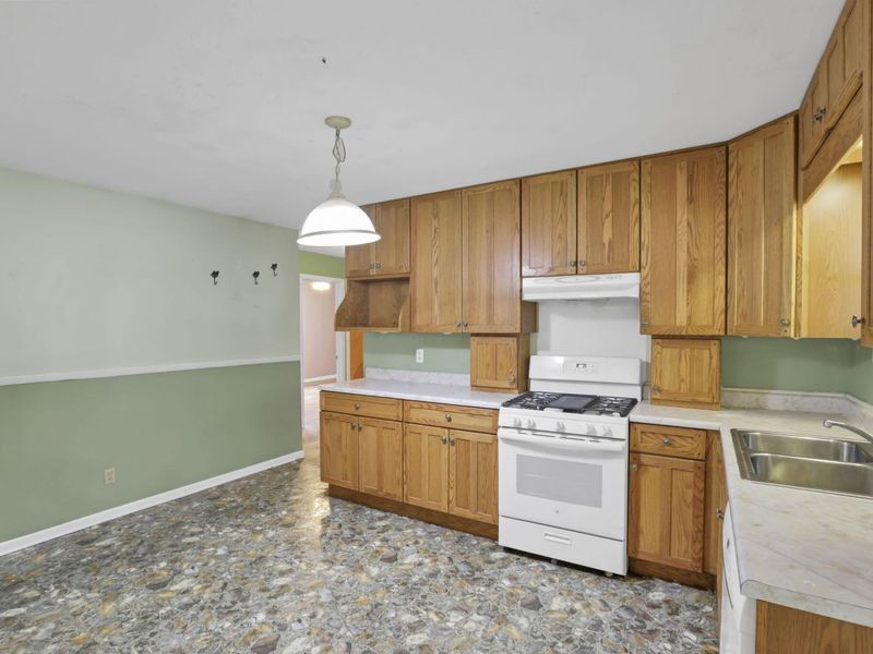 4849 Campbell Road , Ashville, OH 43103 Photo 15