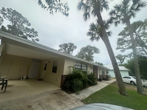 2934 SE Ellendale Street, Stuart, FL 34997