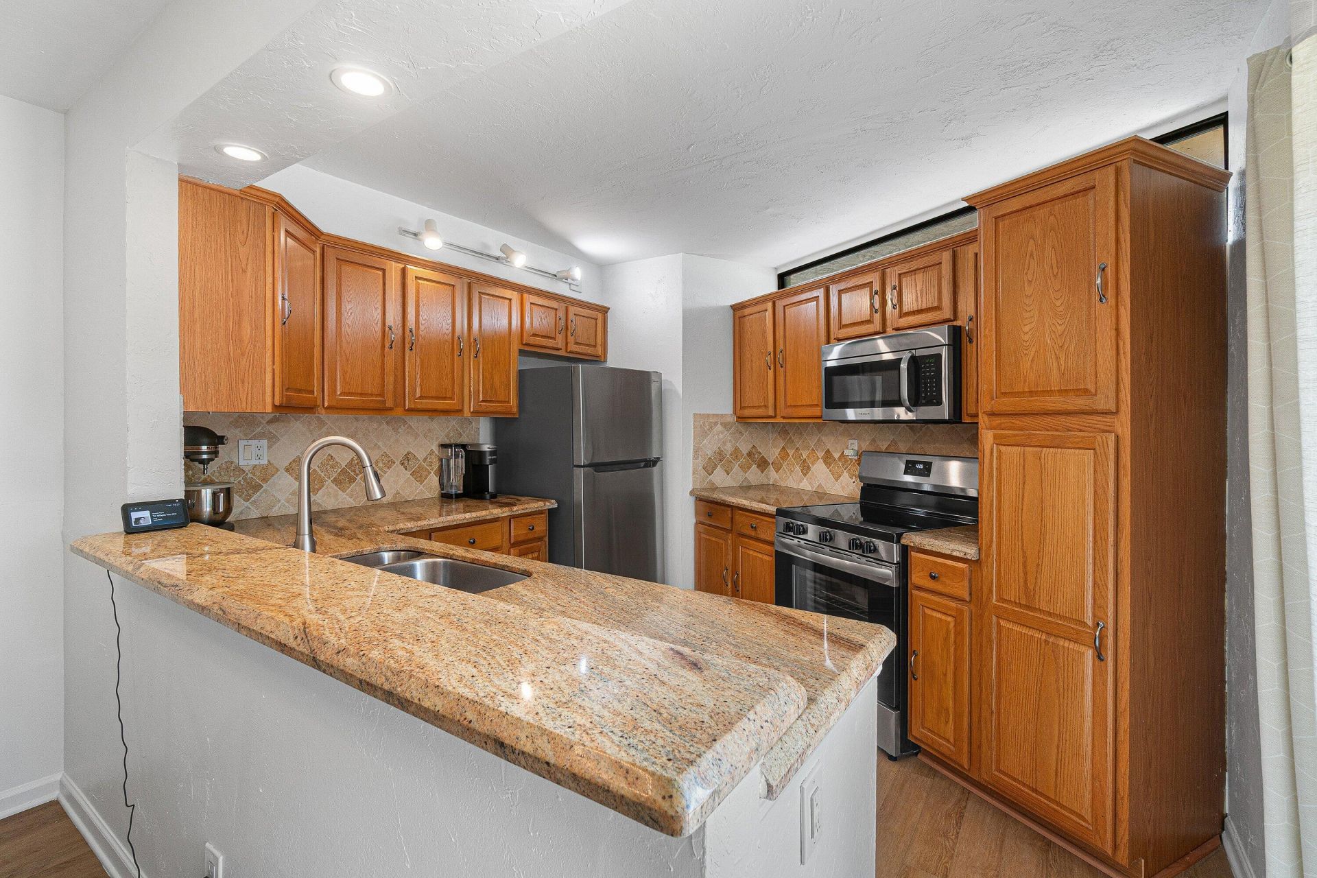 22910 Oxford Place, Unit D, Boca Raton, FL 33433 Photo