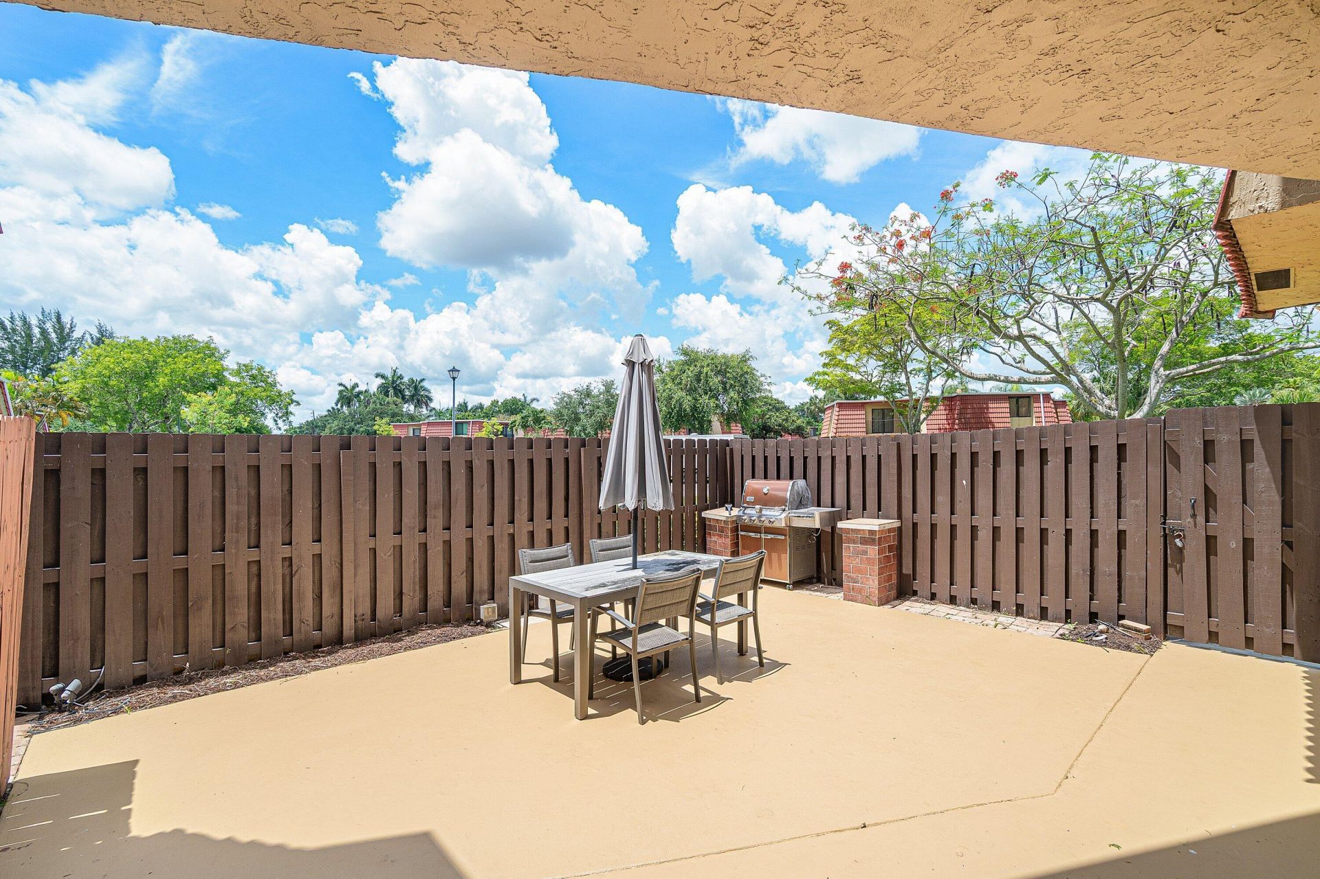 22910 Oxford Place, Unit D, Boca Raton, FL 33433 Photo