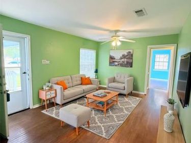 11827 Gaston Parkway, Dallas, TX 75218