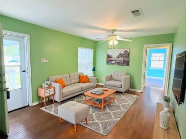11827 Gaston Parkway, Dallas, TX 75218