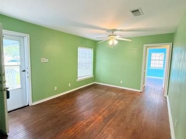 11827 Gaston Parkway, Dallas, TX 75218