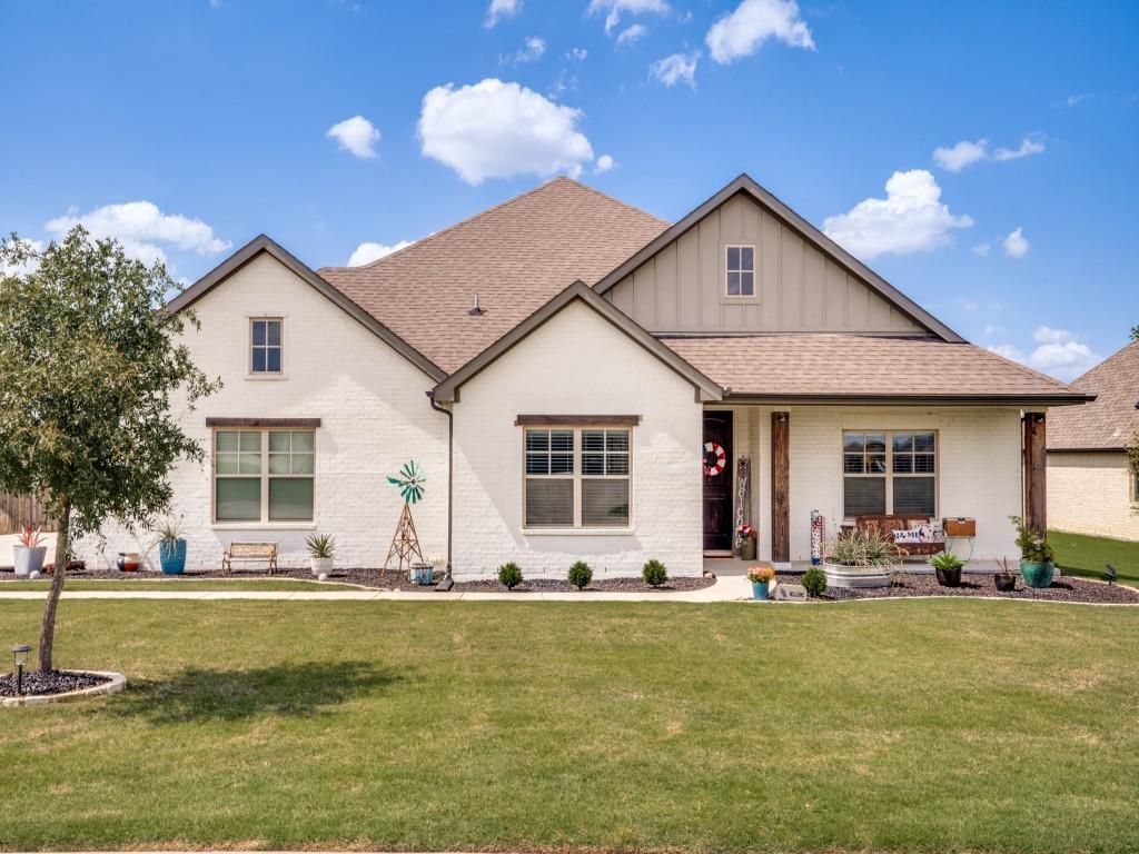14712 Crystal Spring Drive, Justin, TX 76247 Main Photo