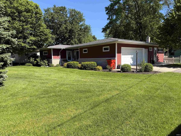 235 N Columbia Street, Francesville, IN 47946