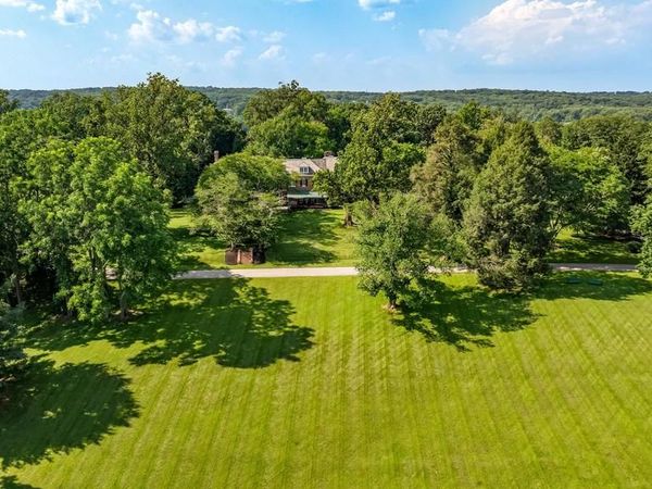 10 MERRY HILL COURT , PIKESVILLE, MD 21208