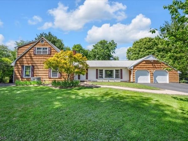 1097 Cambridge Ln, Bridgewater, NJ 08807
