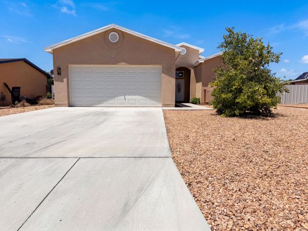 1625 35th Street SE, Rio Rancho, NM 87124