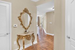 100 North Beach Blvd.  photo 4